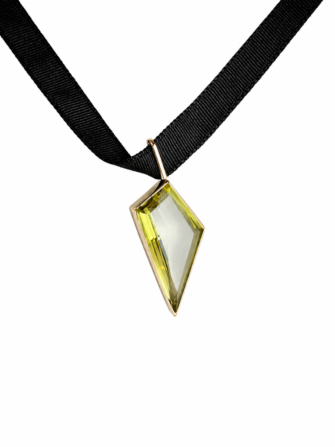 Choker Alis Propriis Stoned